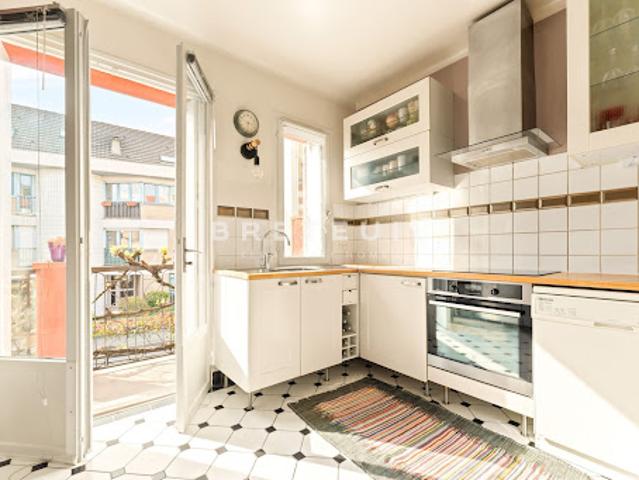 Vente Maison 6 pièces 211 m2 Montreuil