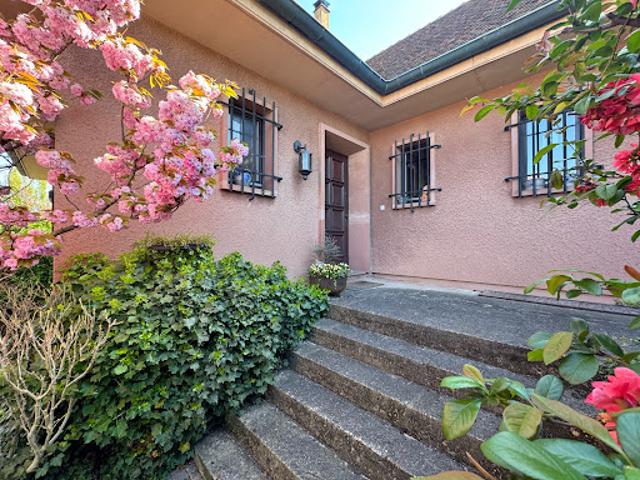 Vente Maison 6 pièces 212 m2 Hoenheim