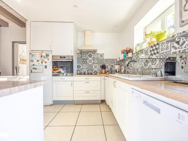 Vente Maison 6 pièces 213 m2 Ardillières