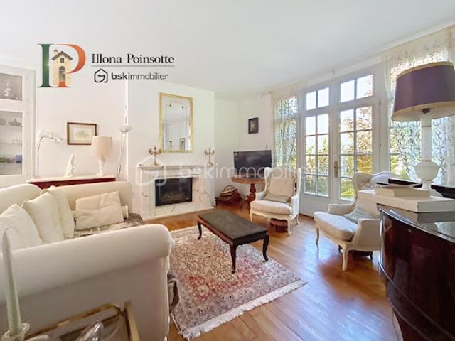 Vente Maison 6 pièces 213.89 m2 Noyers