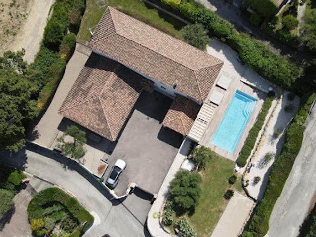 Vente Maison 6 pièces 286 m2 La Roquette sur Siagne