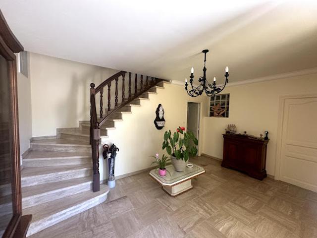 Vente Maison 6 pièces 224 m2 Villefranche de Rouergue