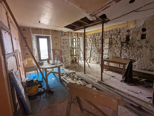 Vente Maison 6 pièces 225 m2 Ussel