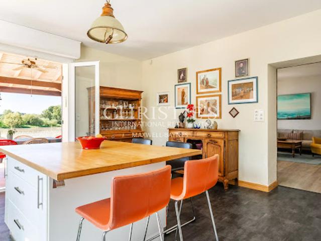 Vente Maison 6 pièces 225.02 m2 Saint Emilion