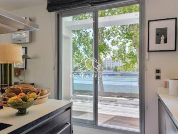 Vente Maison 6 pièces 226 m2 Lyon 5ème