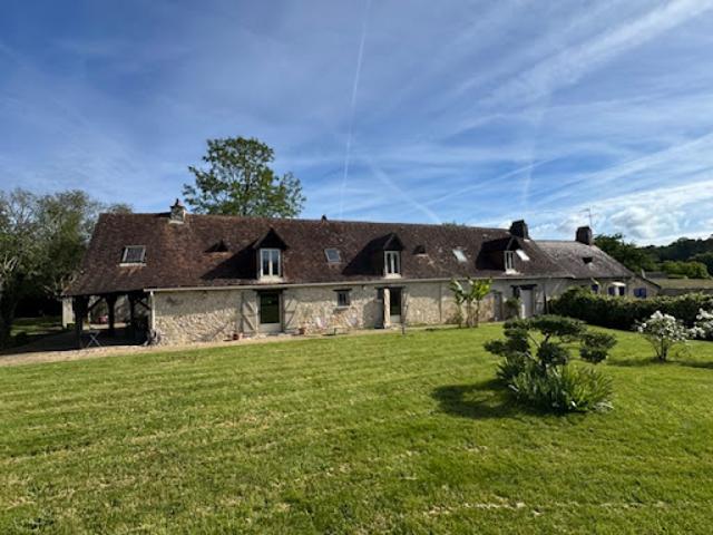 Vente Maison 6 pièces 226 m2 Limeyrat
