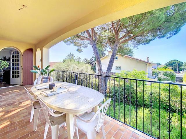 Vente Maison 6 pièces 226 m2 Saint jean de vedas