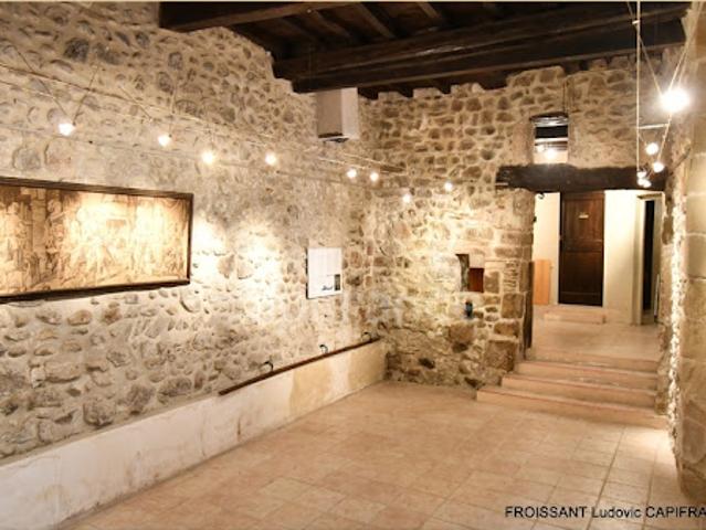 Vente Maison 6 pièces 226 m2 Tain l'Hermitage