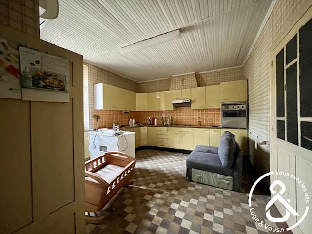 Vente Maison 6 pièces 227 m2 Burlats