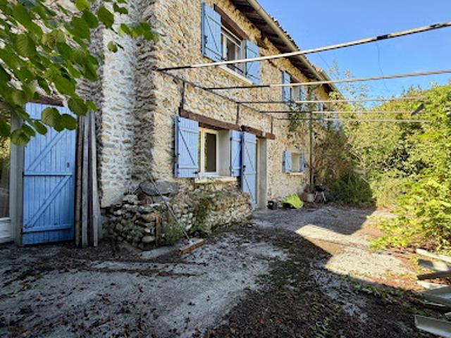 Vente Maison 6 pièces 228.69 m2 Massieu