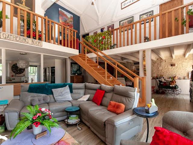 Vente Maison 6 pièces 228 m2 Saint Privat en Périgord