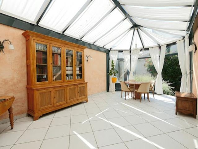 Vente Maison 6 pièces 220 m2 Mions