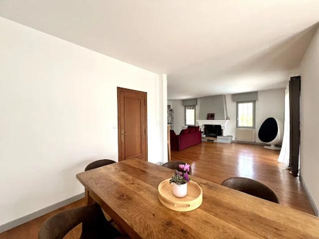 Vente Maison 6 pièces 220 m2 Fontaine lès Dijon