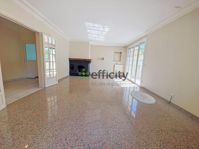 Vente Maison 6 pièces 220 m2 Le Plessis Trévise