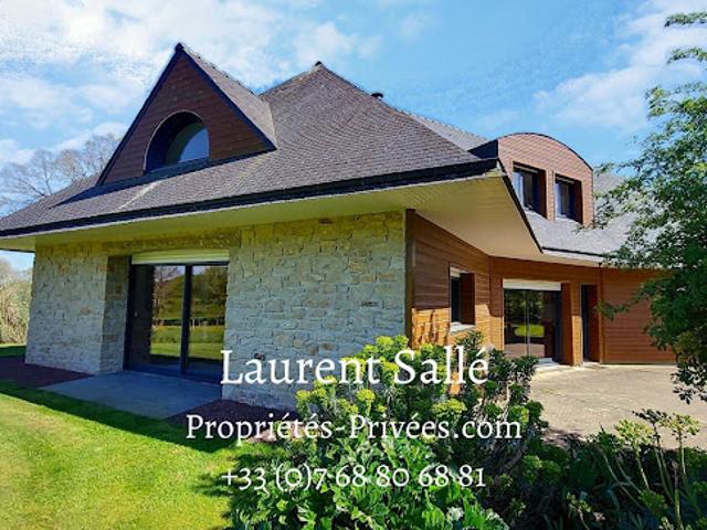 Vente Maison 6 pièces 220 m2 Questembert