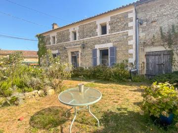 Vente Maison 6 pièces 220 m2 Sauzé Vaussais