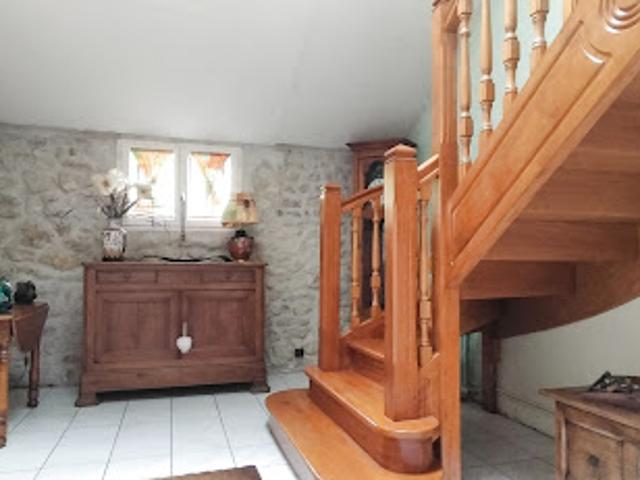 Vente Maison 6 pièces 220 m2 Sermaises