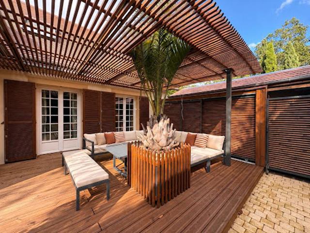 Vente Maison 6 pièces 221 m2 Canteloup