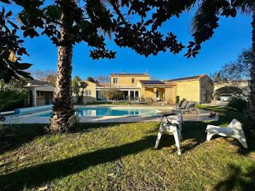 Vente Maison 6 pièces 222 m2 Valergues