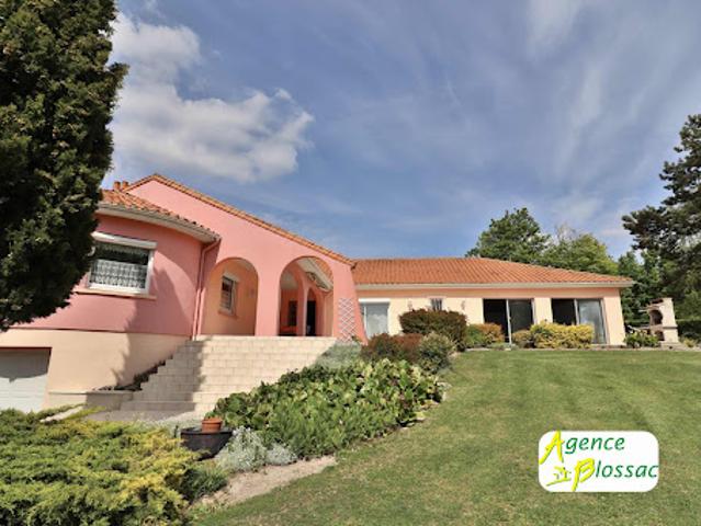 Vente Maison 6 pièces 223 m2 Mirebeau