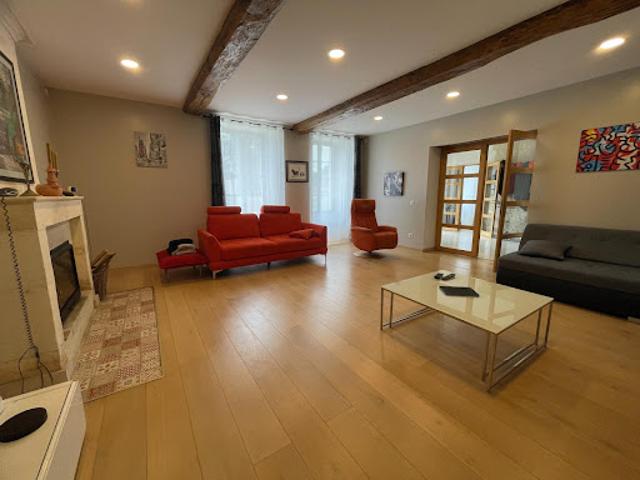 Vente Maison 6 pièces 234 m2 Challignac