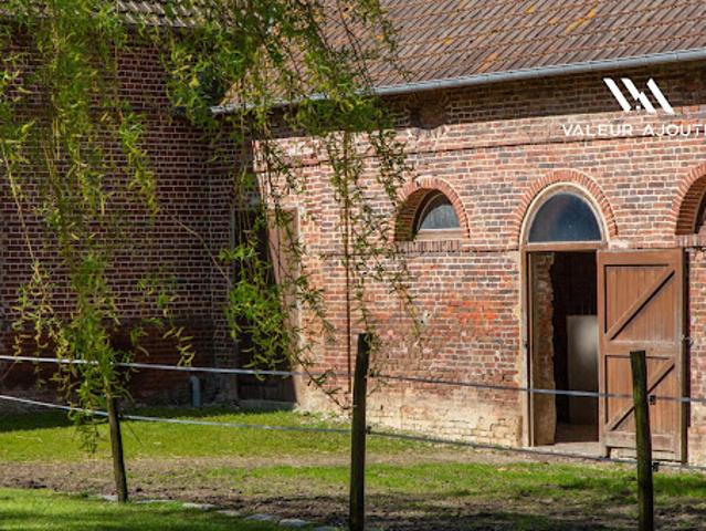 Vente Maison 6 pièces 234 m2 Le Mesnil Réaume