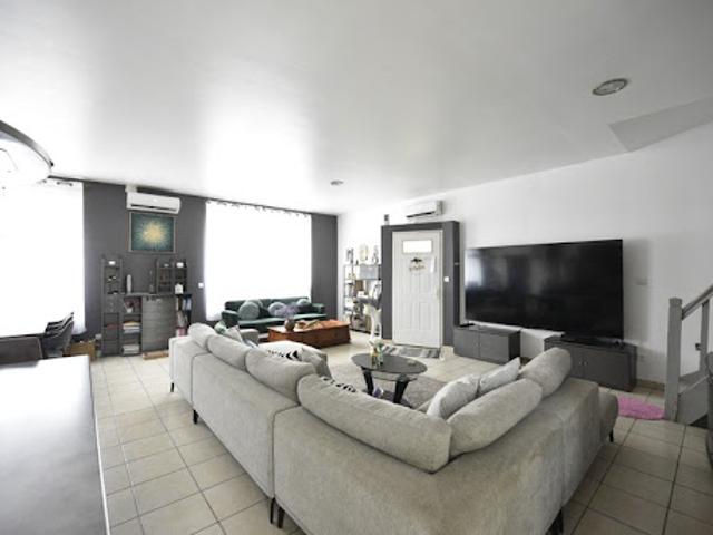 Vente Maison 6 pièces 235 m2 Villegats