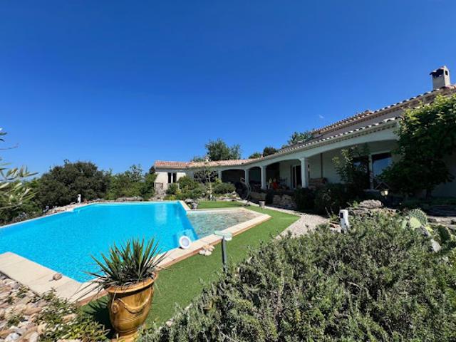 Vente Maison 6 pièces 238 m2 Barjac