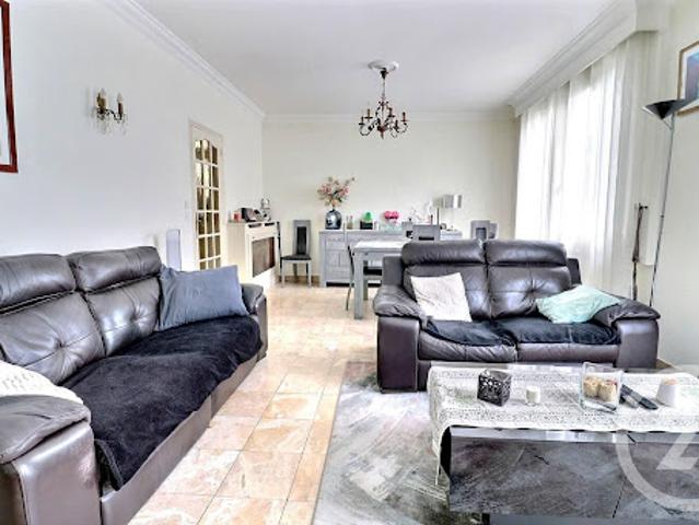 Vente Maison 6 pièces 239 m2 Romainville
