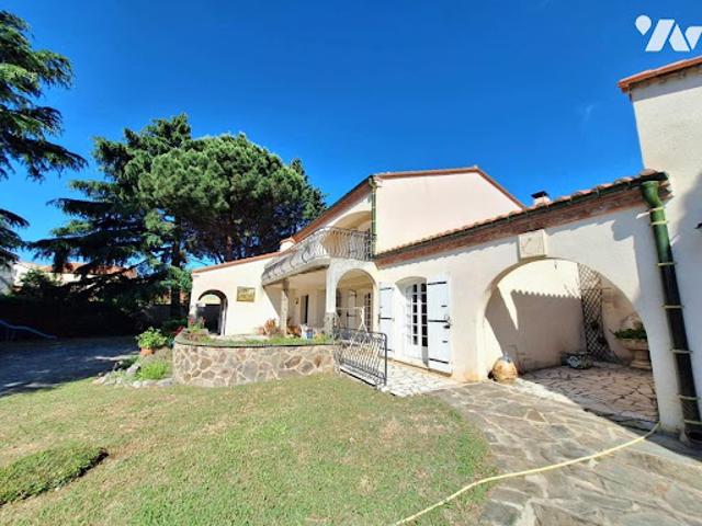 Vente Maison 6 pièces 239.05 m2 Saint Féliu d'Amont