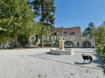 Vente Maison 6 pièces 230 m2 Montchauvet