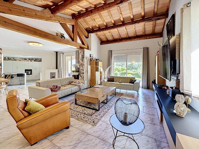 Vente Maison 6 pièces 230 m2 Caumont sur Durance