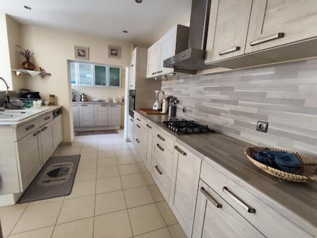 Vente Maison 6 pièces 230 m2 Etauliers