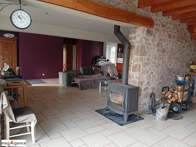 Vente Maison 6 pièces 230 m2 Perigny