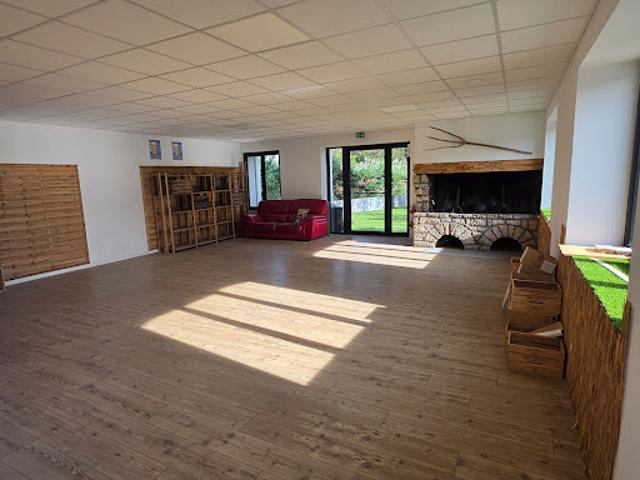 Vente Maison 6 pièces 230 m2 Saint Paul le Jeune