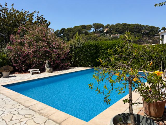 Vente Maison 6 pièces 231 m2 Carqueiranne