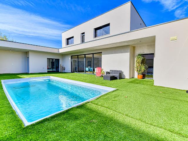 Vente Maison 6 pièces 231 m2 Langlade