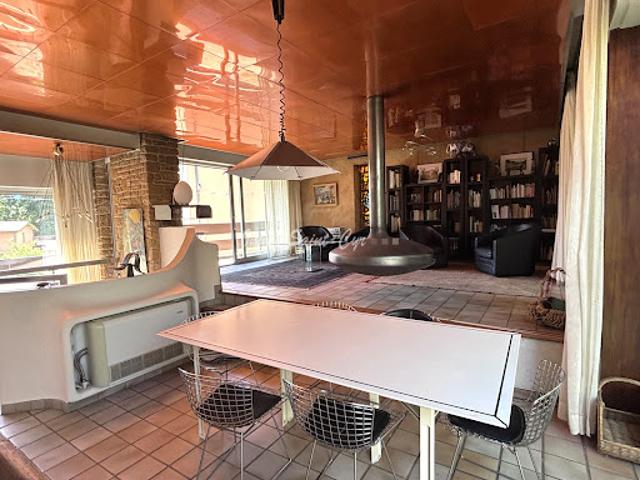 Vente Maison 6 pièces 231 m2 Saint Cyr au Mont d'Or