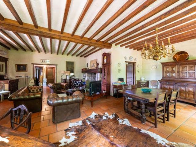 Vente Maison 6 pièces 231 m2 Valence D Agen