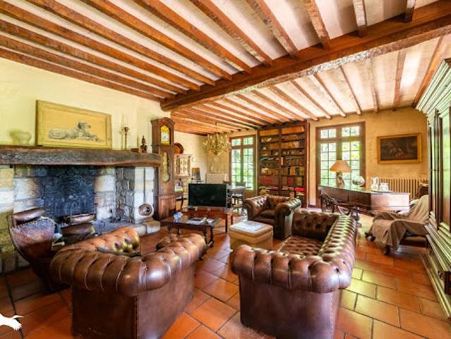 Vente Maison 6 pièces 231 m2 Valence D Agen