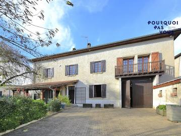 Vente Maison 6 pièces 231.78 m2 Pizay