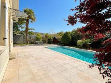 Vente Maison 6 pièces 232 m2 Le Bouscat