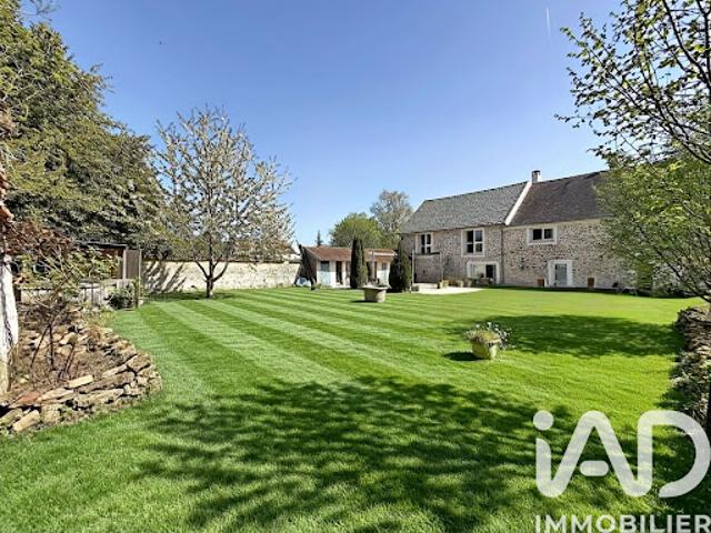 Vente Maison 6 pièces 245 m2 Doue