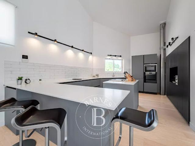 Vente Maison 6 pièces 246 m2 Allonzier la Caille