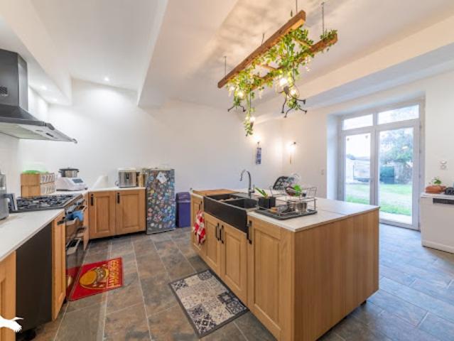Vente Maison 6 pièces 247 m2 Finhan