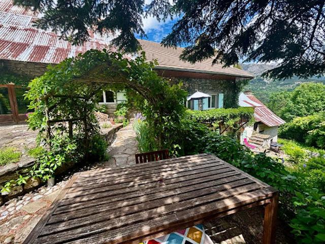 Vente Propriété 6 pièces 247 m2 Dévoluy