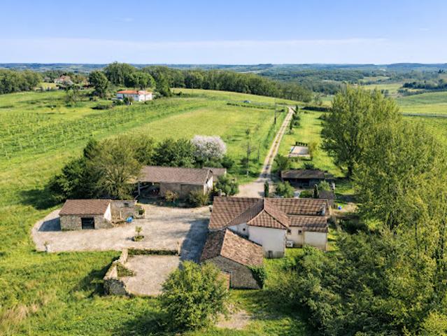 Vente Maison 6 pièces 240 m2 Montayral