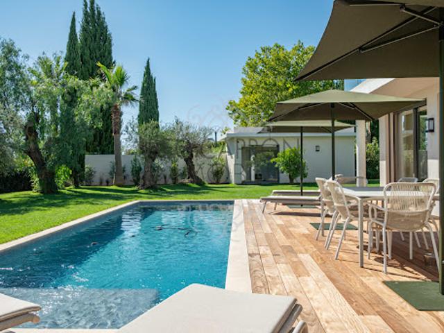 Vente Maison 6 pièces 240 m2 Aix en Provence