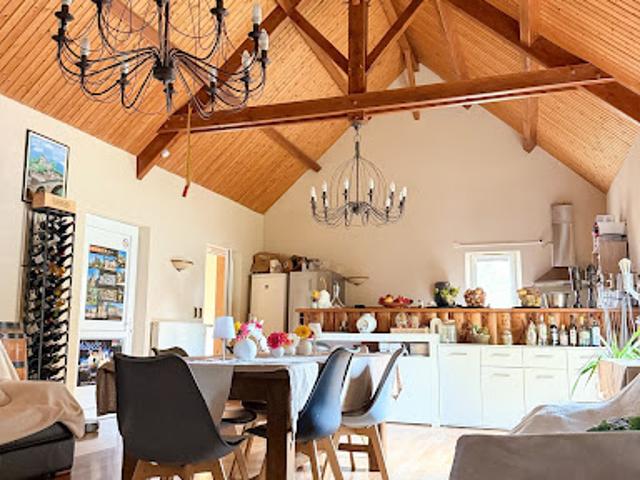 Vente Maison 6 pièces 240 m2 Belcastel