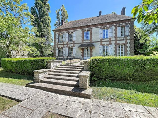 Vente Maison 6 pièces 240 m2 Chaumont en Vexin